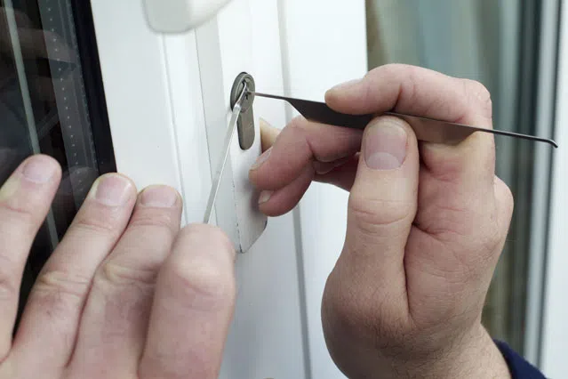 Pittsburgh Neighborhood Locksmith Pittsburgh, PA 412-387-9449